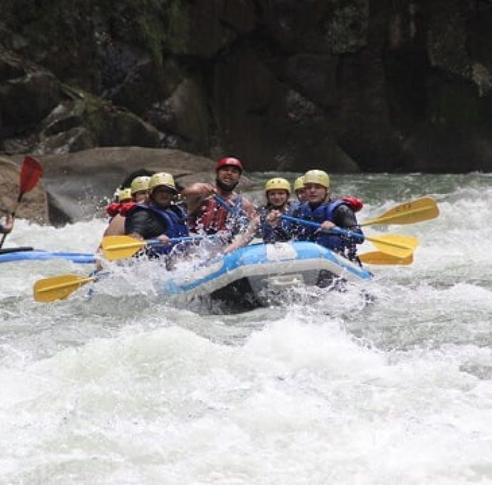 pacuare-river-rafting-tour