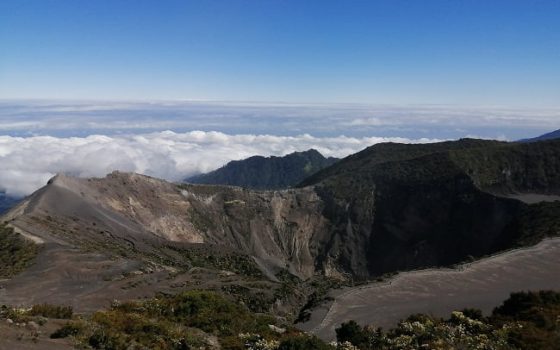 irazu volcano tour