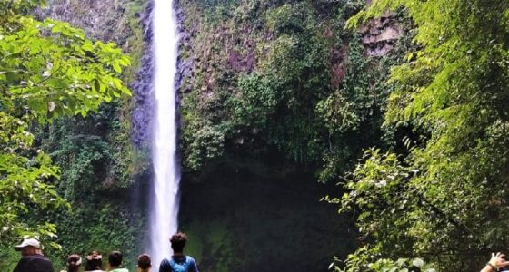 La Fortuna waterfall (