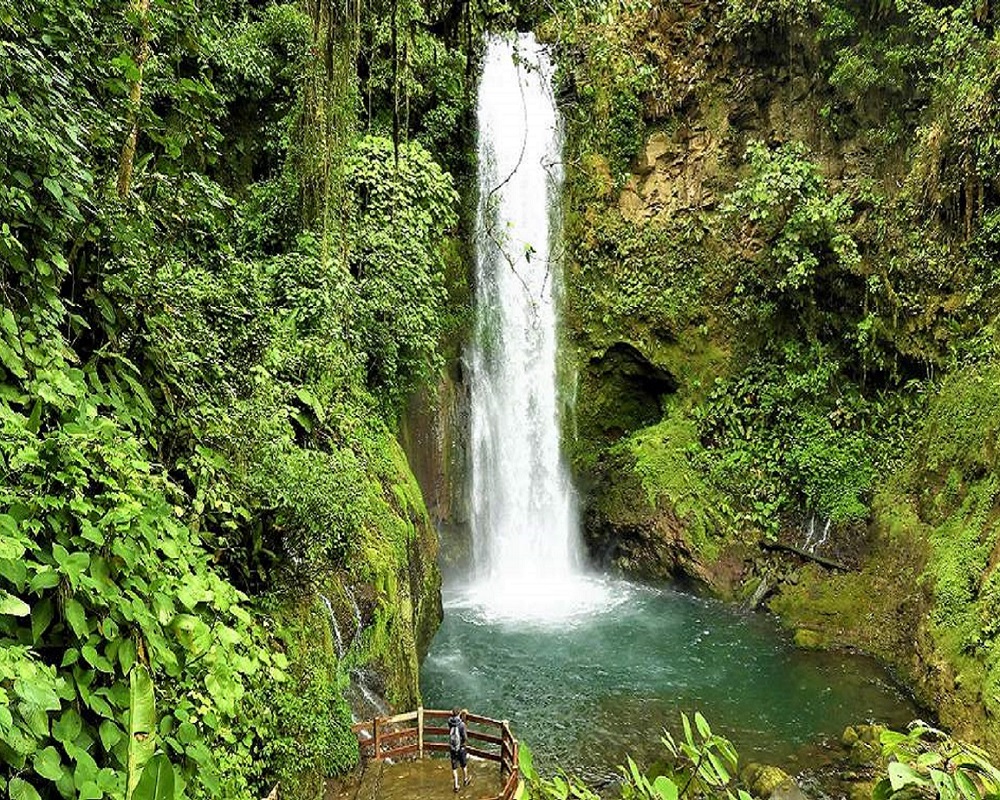La-Paz-waterfall-Gardens