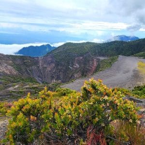 Irazu Volcano tour